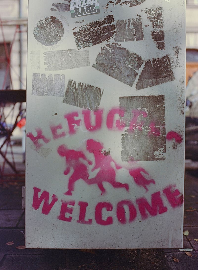 Refugees Welcome spraypaint